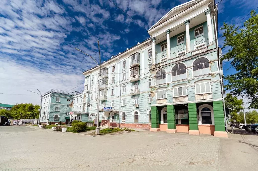 3-к кв. Алтайский край, Барнаул просп. Ленина, 73 (89.9 м) - Фото 0