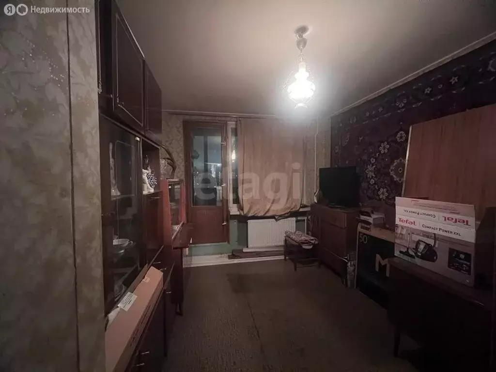 3-комнатная квартира: Санкт-Петербург, Товарищеский проспект, 8 (62 м) - Фото 1