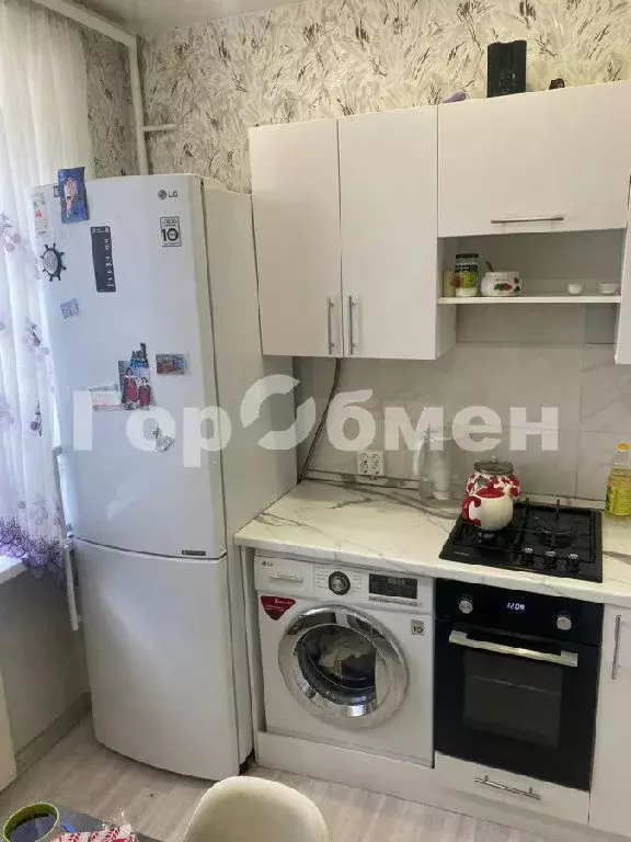 Продается 3-комнатная квартира - Фото 2