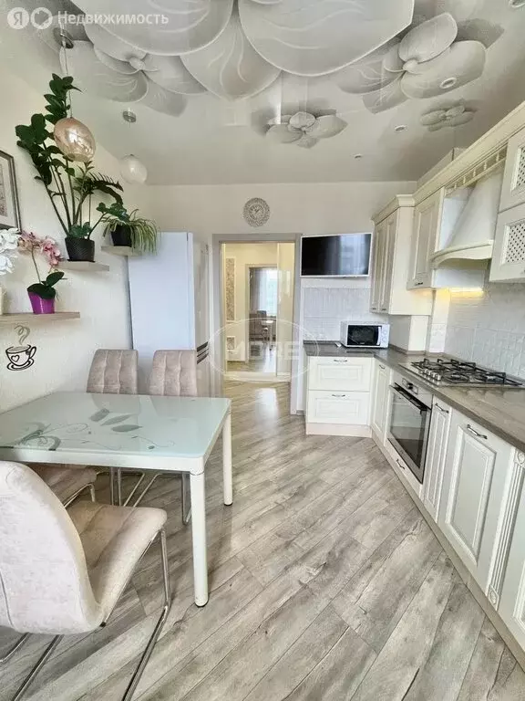 2-комнатная квартира: Калининград, Малый переулок, 3 (65 м) - Фото 2