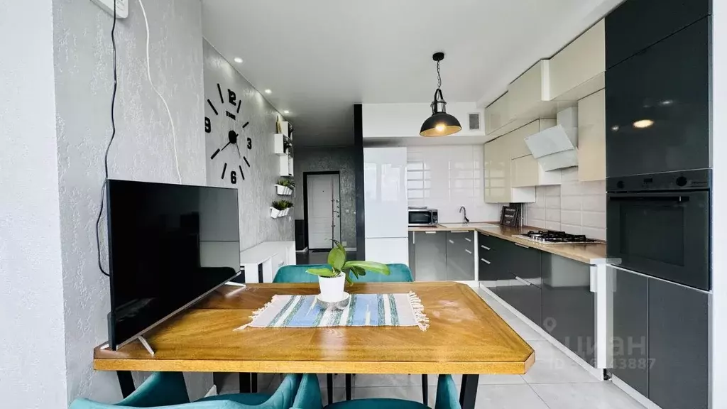 2-к кв. Калининградская область, Калининград Флотская ул., 9 (64.1 м) - Фото 2