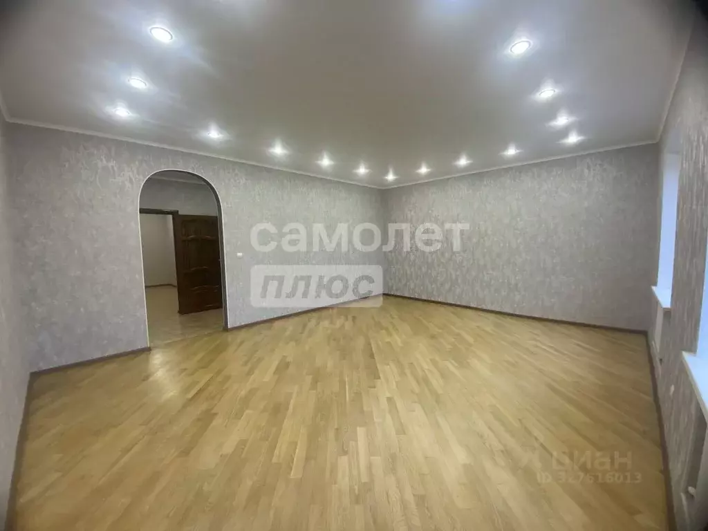 Дом в Краснодарский край, Тимашевск Интернациональная ул. (167 м) - Фото 1