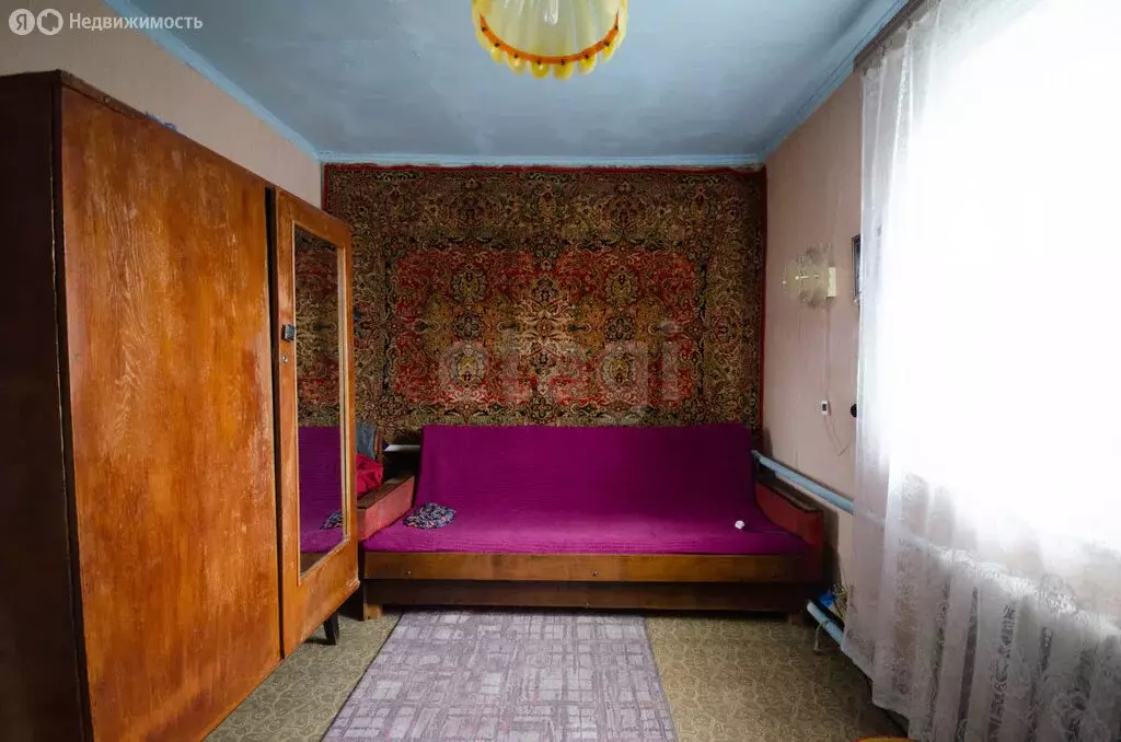 Дом в Ялуторовск, улица Куйбышева (50 м) - Фото 1
