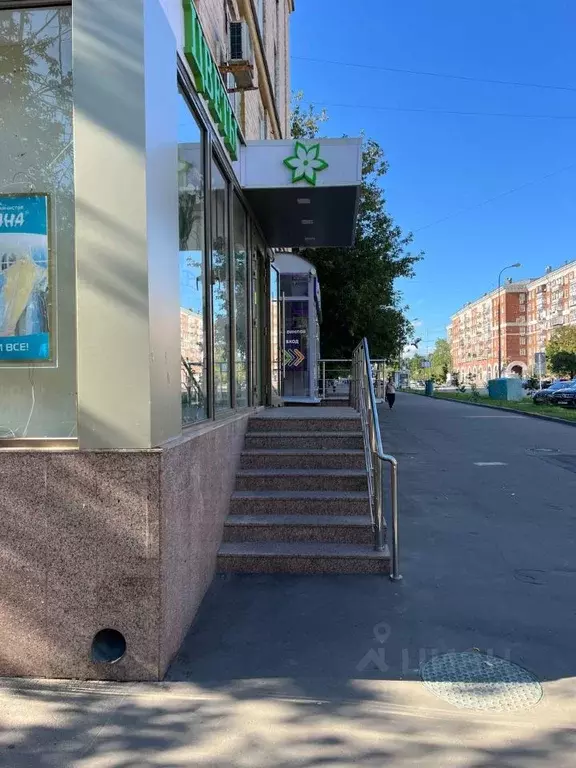 Торговая площадь в Москва ул. Куусинена, 7к1 (20 м) - Фото 0