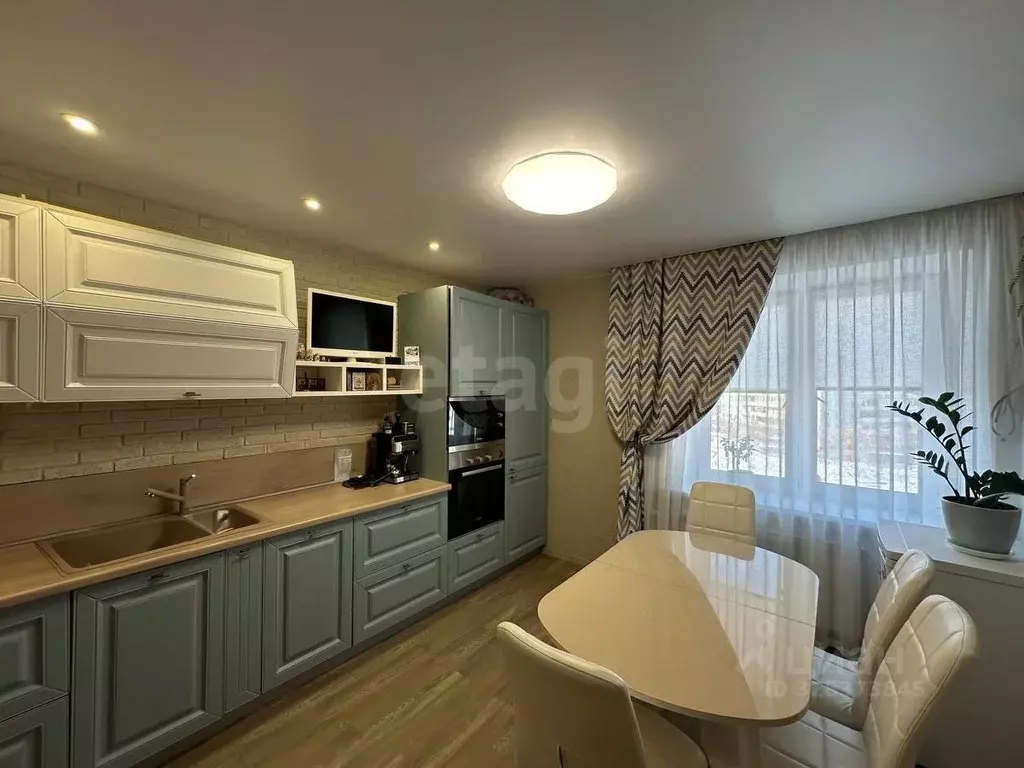 3-к кв. Челябинская область, Озерск бул. Гайдара, 7 (65.8 м) - Фото 1