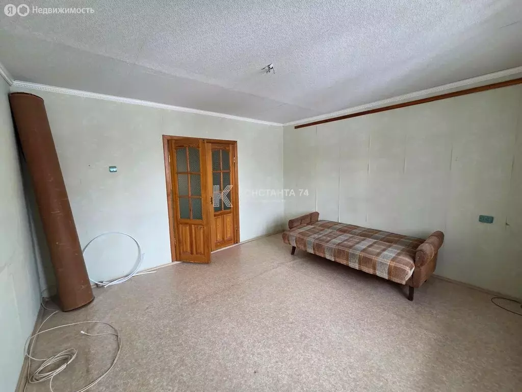 2-комнатная квартира: Чебаркуль, улица Крылова, 20 (51.8 м) - Фото 1