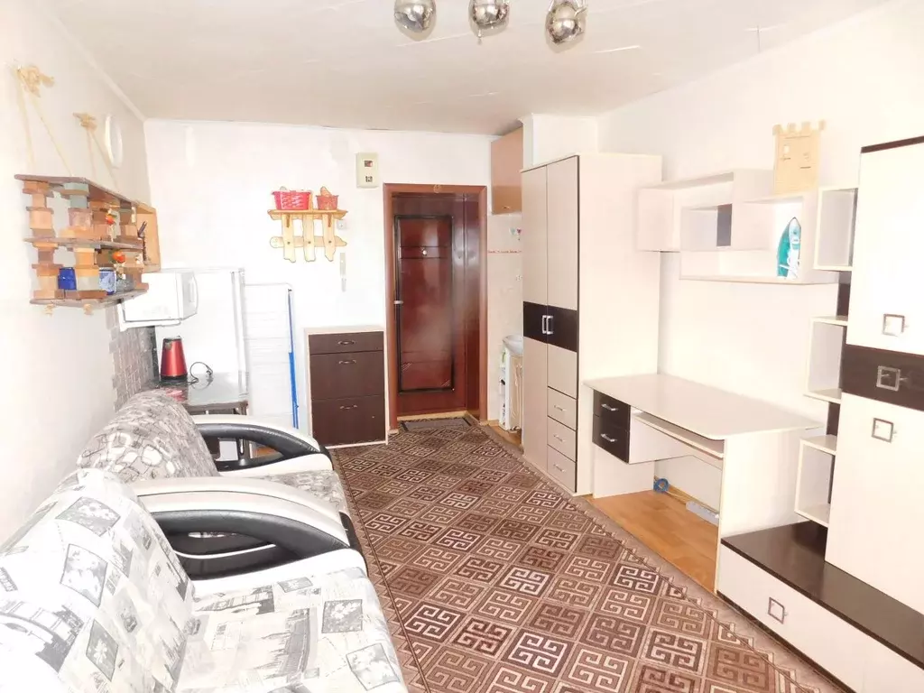 Студия Алтайский край, Барнаул Новосиликатный мкр, Благовещенская ул., ... - Фото 1