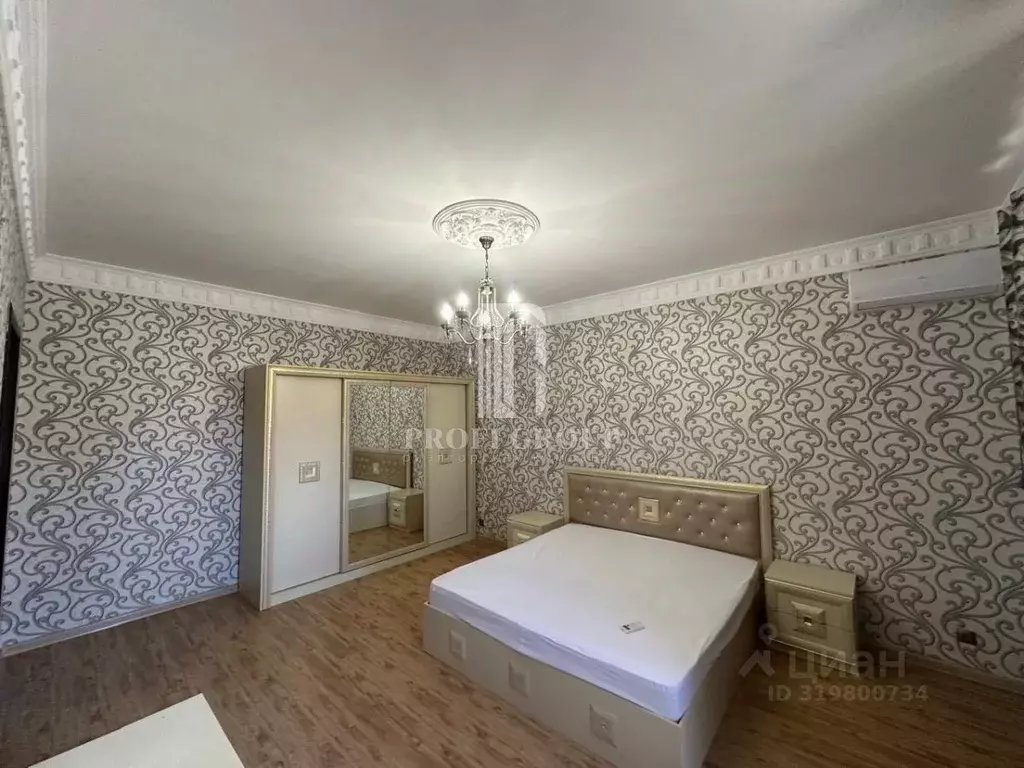 3-к кв. Дагестан, Махачкала ул. Ирчи Казака (100.0 м) - Фото 1