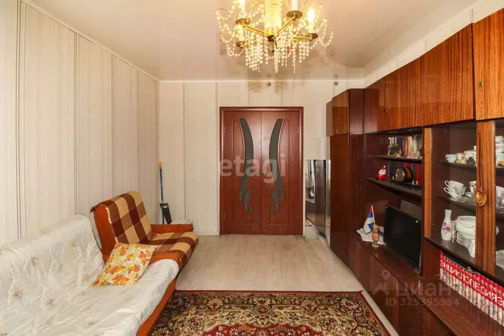 3-к кв. Тюменская область, Тюмень Олимпийская ул., 35 (59.9 м) - Фото 1