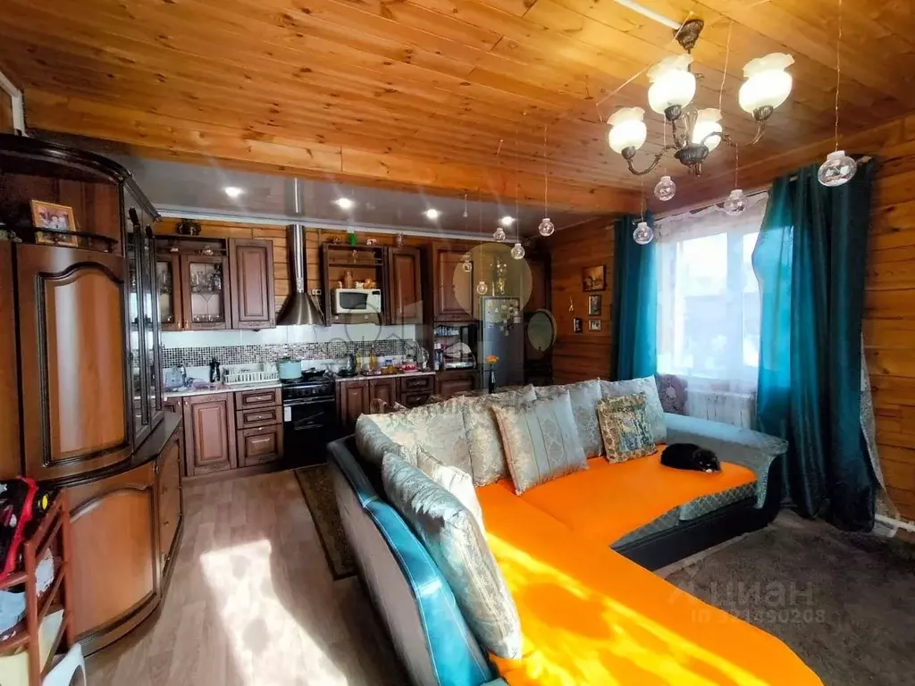 Дом в Иркутская область, Иркутский муниципальный округ, с. Хомутово ... - Фото 1