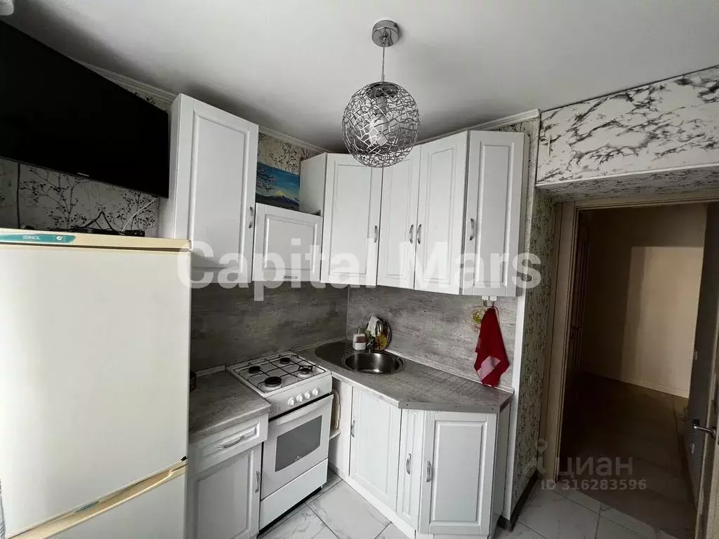 2-к кв. Москва Ереванская ул., 5К2 (50.0 м) - Фото 0
