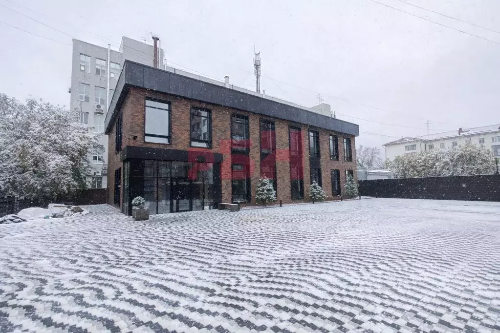 Помещение свободного назначения в Тюменская область, Тюмень ул. ... - Фото 1