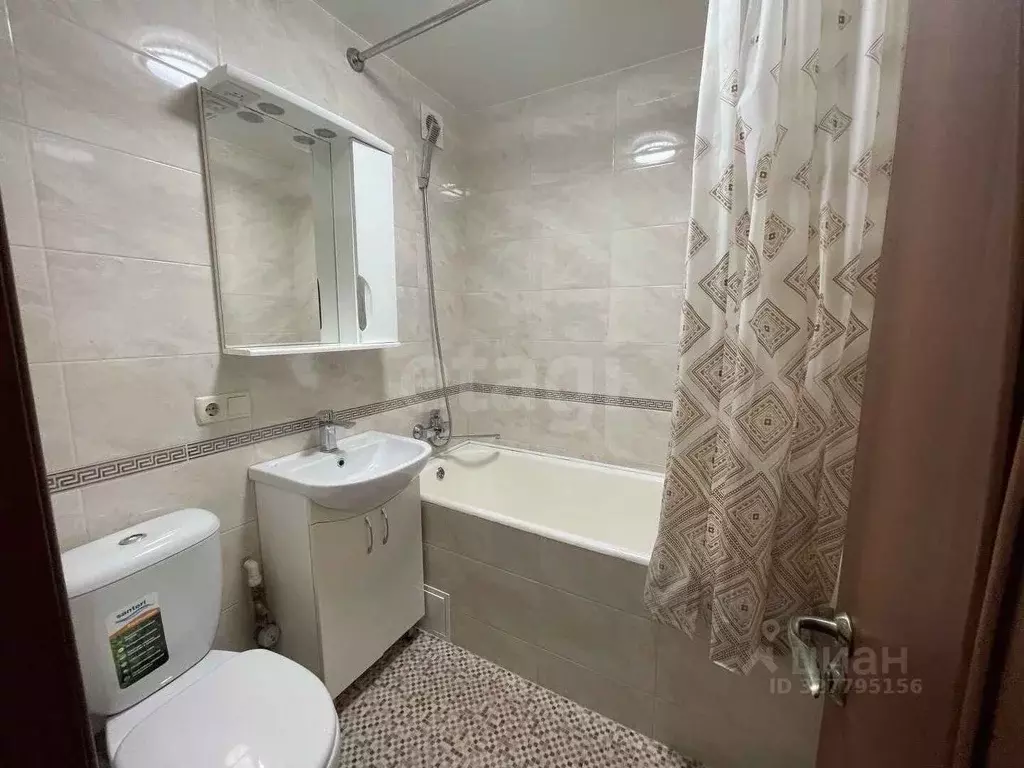 2-к кв. Крым, Симферополь ул. Гоголя (41.9 м) - Фото 1