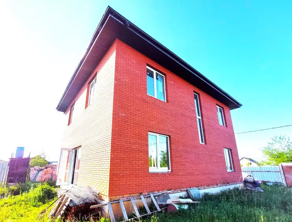 Дом в Самарская область, Волжский район, Черноречье с/пос, с. ... - Фото 1