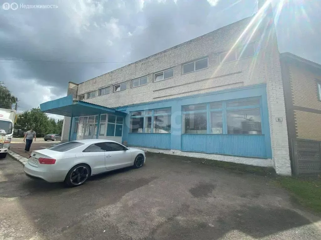 Торговая площадь (1661 м) - Фото 1