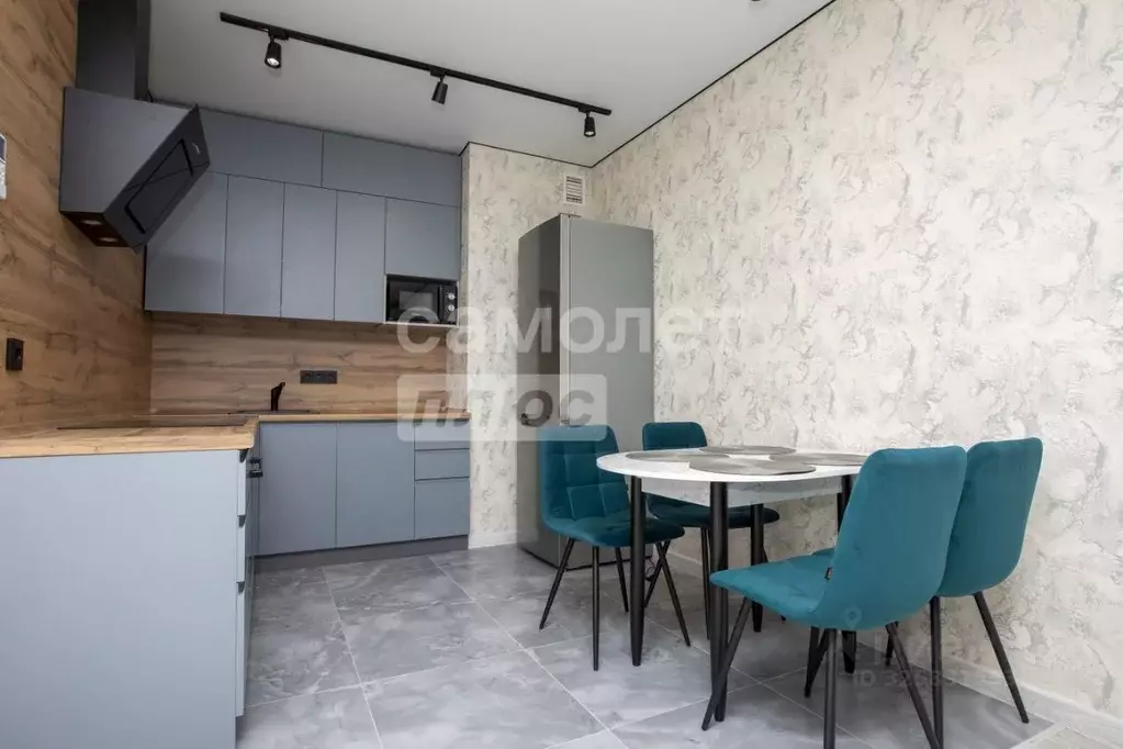 2-к кв. Ульяновская область, Ульяновск ул. Народного учителя Латышева, ... - Фото 1