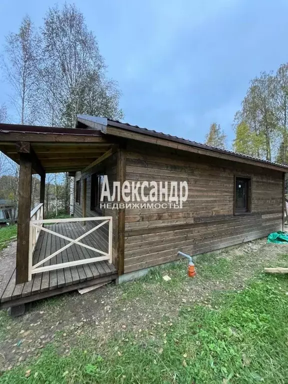 Дом в Ленинградская область, Выборгский район, Советское городское ... - Фото 1