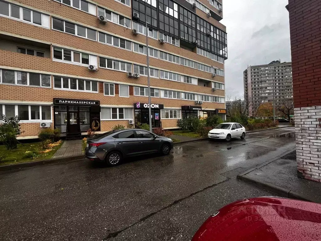 Помещение свободного назначения в Самарская область, Тольятти ул. 40 ... - Фото 1