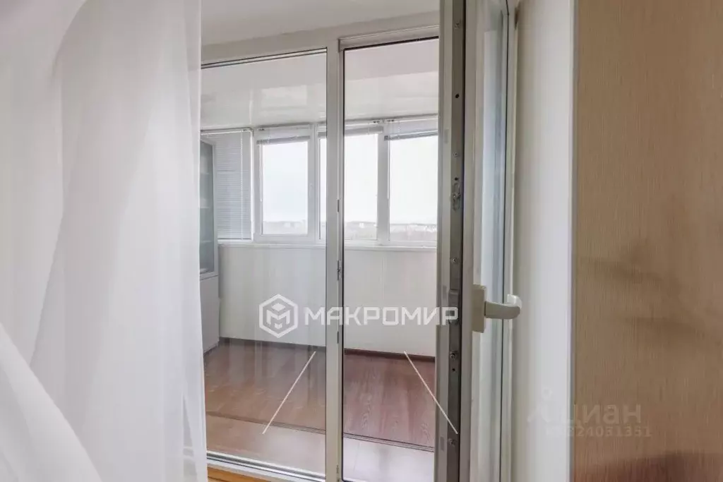 3-к кв. Брянская область, Брянск Московский мкр, 44 (90.7 м) - Фото 2