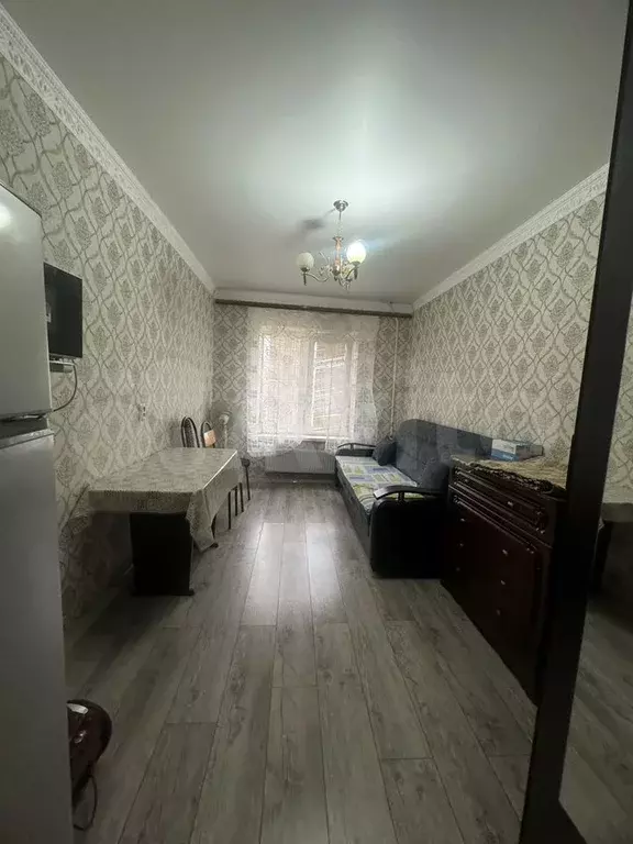 Комната 13 м в 1-к., 1/5 эт. - Фото 0