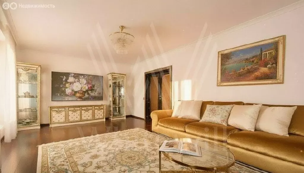 7-комнатная квартира: Москва, Никулинская улица, 27 (217 м) - Фото 1