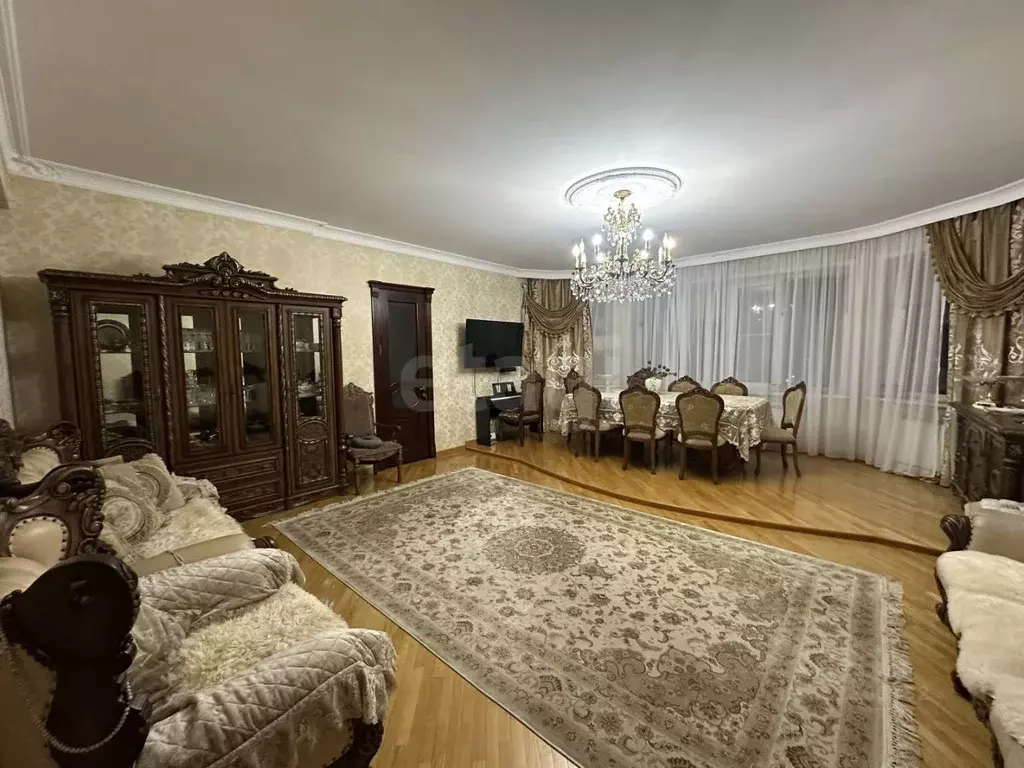 4-к кв. Дагестан, Махачкала просп. Гамидова, 6А (160.0 м) - Фото 1