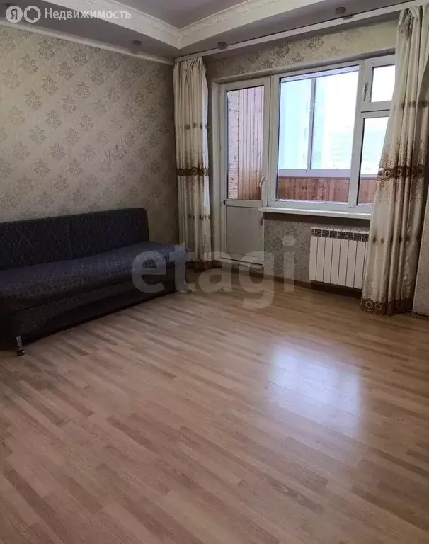 2-комнатная квартира: Якутск, улица Дзержинского, 41/2 (71.2 м) - Фото 1