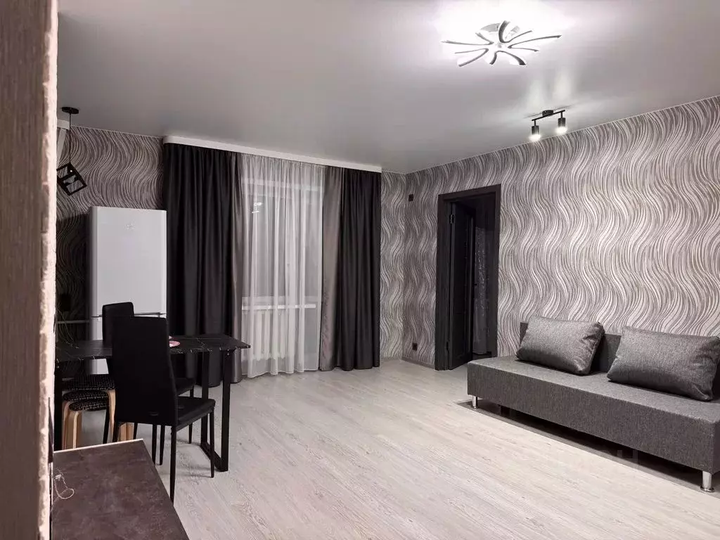 2-к кв. Липецкая область, Елец ул. Маяковского, 4 (45.0 м) - Фото 1