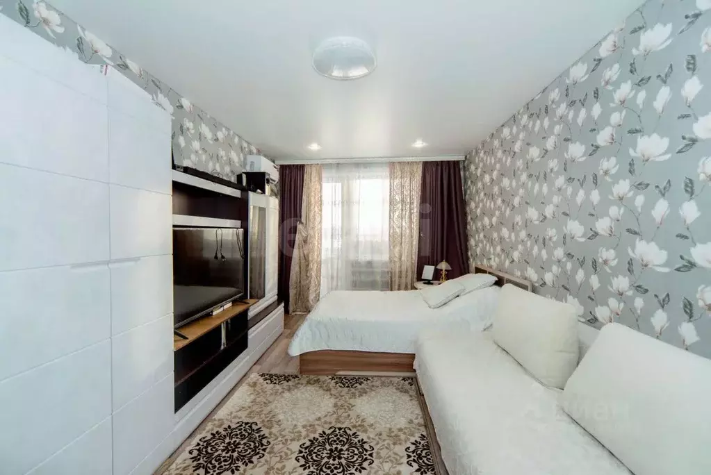 1-к кв. Алтайский край, Бийск Приречная ул., 1 (30.4 м) - Фото 1