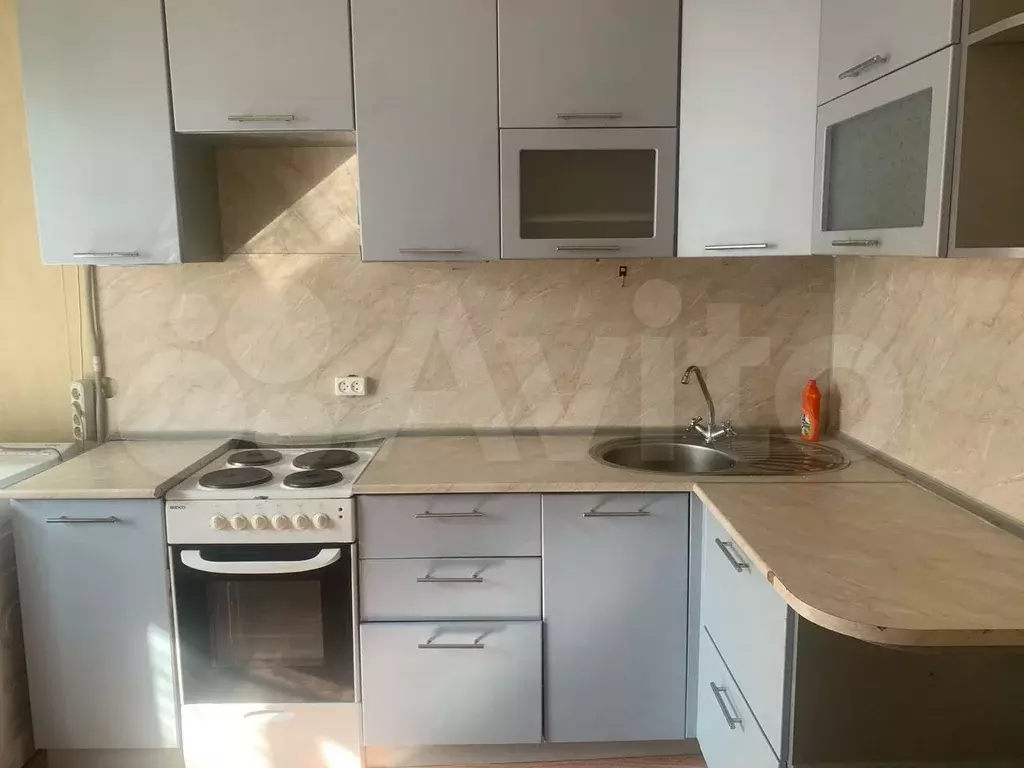 1-к. квартира, 33 м, 3/8 эт. - Фото 0
