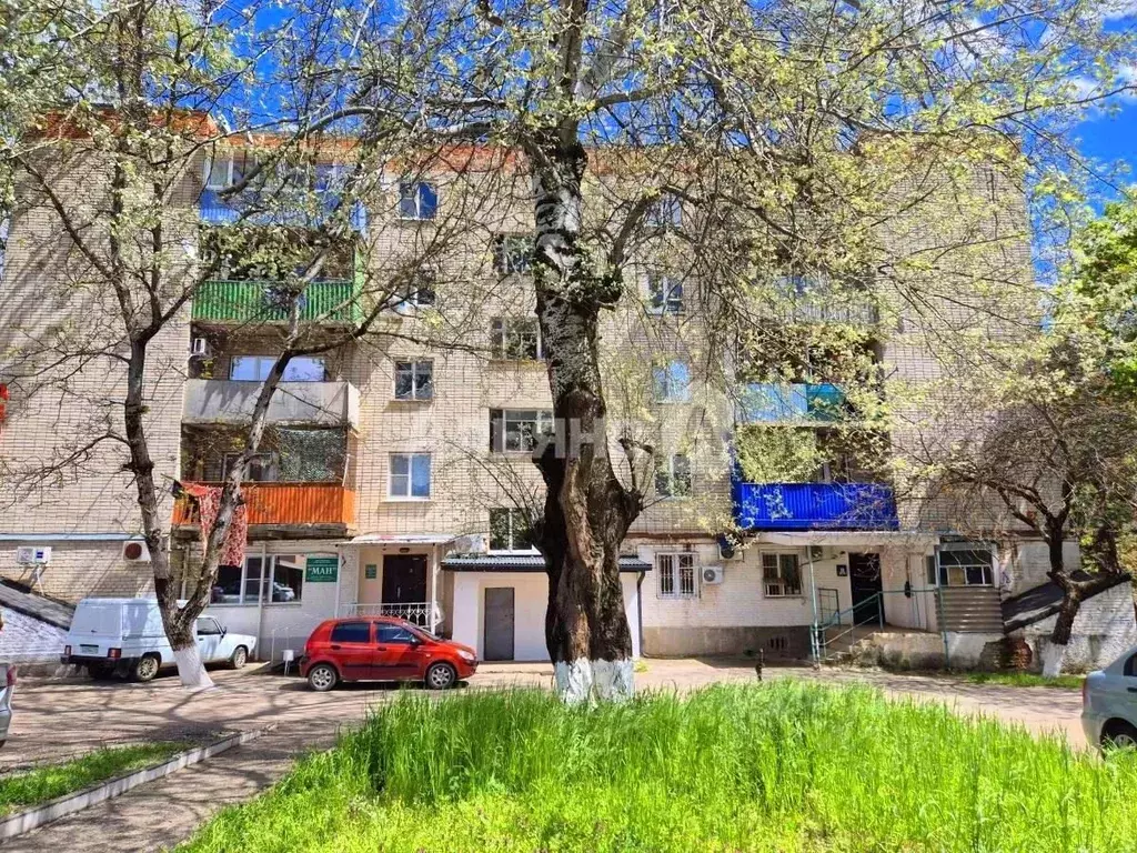 1-к кв. Краснодарский край, Усть-Лабинск ул. Агаркова, 73 (33.0 м) - Фото 1