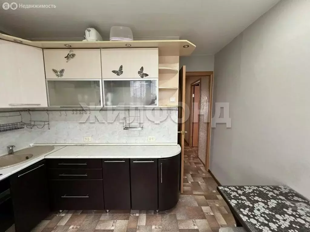 3-комнатная квартира: Черепаново, улица Кутузова, 36 (58.2 м) - Фото 1