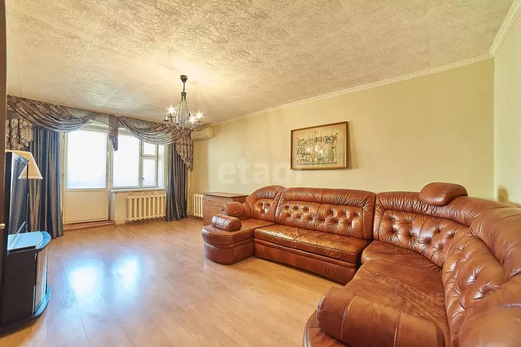 3-к кв. Башкортостан, Стерлитамак ул. Худайбердина, 218 (100.5 м) - Фото 0