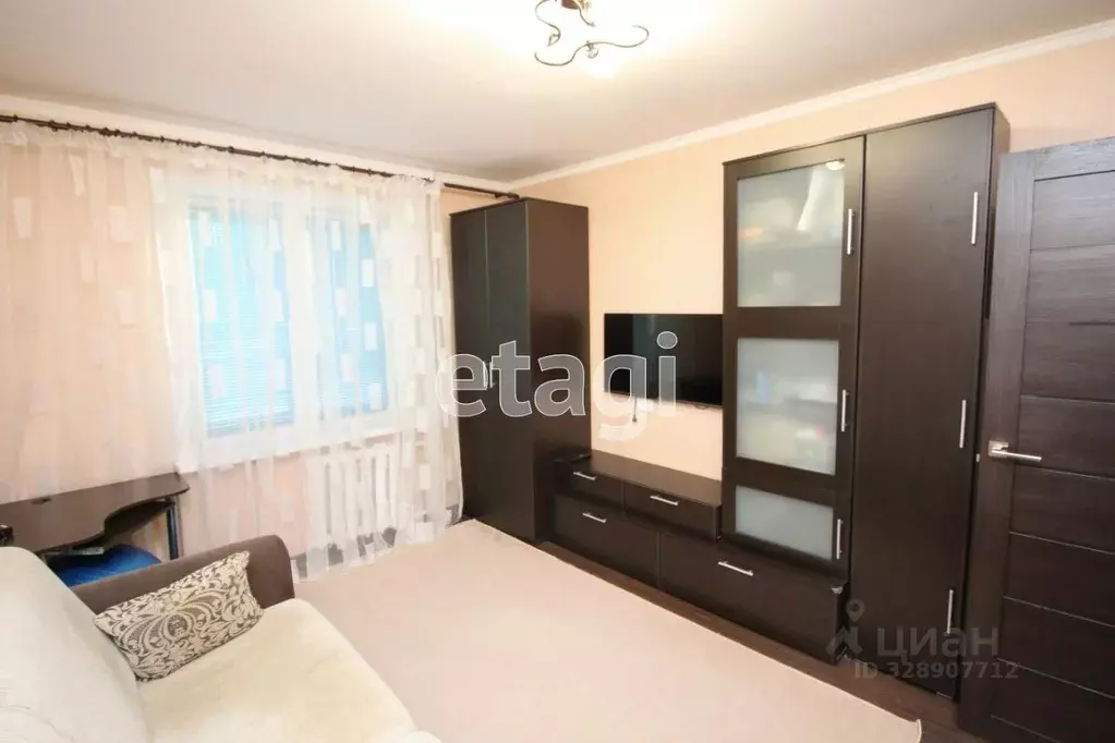 2-к кв. Тюменская область, Тюмень ул. Республики, 221 (51.0 м) - Фото 1
