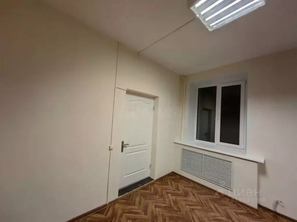 Офис в Ульяновская область, Ульяновск просп. Гая, 59А (21 м) - Фото 1