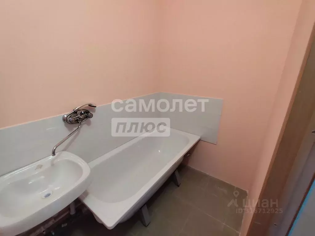 1-к кв. Самарская область, Сызрань Керамическая ул., 32 (38.0 м) - Фото 1