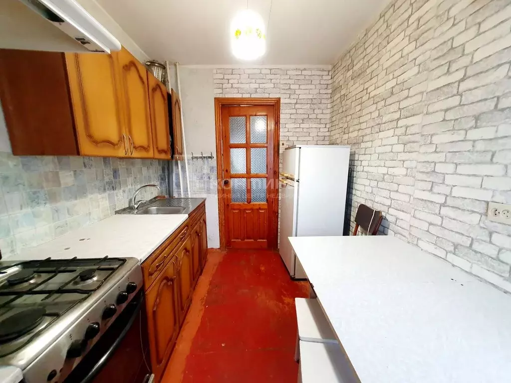 3-к кв. Владимирская область, Ковров ул. Островского, 77 (64.0 м) - Фото 1