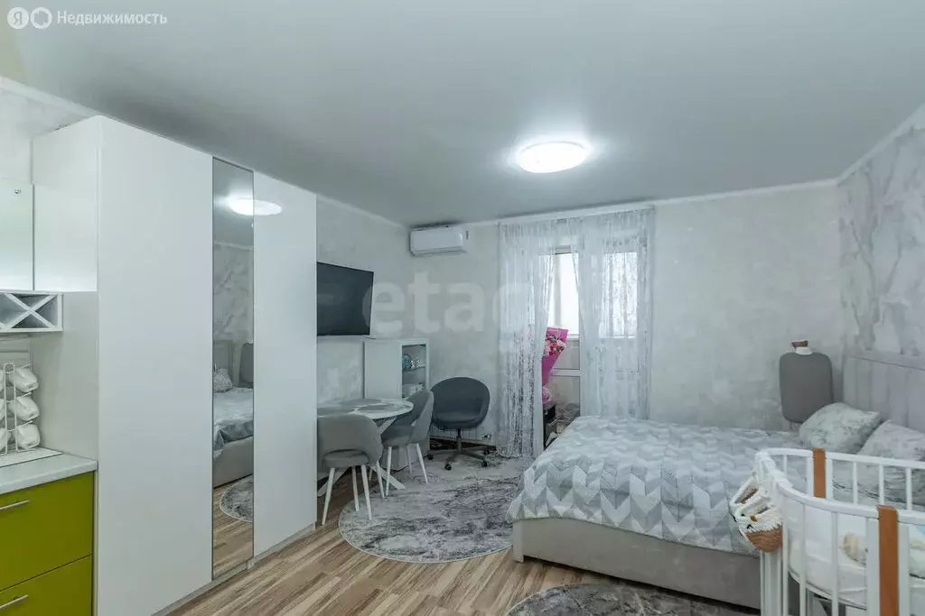 Квартира-студия: Омск, посёлок Амурский, улица Багратиона, 33 (28 м) - Фото 0