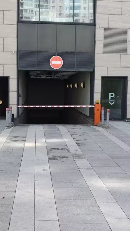 Гараж в Санкт-Петербург Дальневосточный просп., 12к2 (18 м) - Фото 1