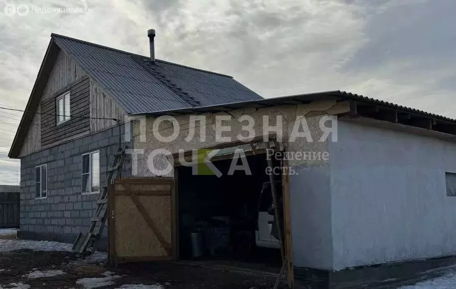 2-комнатная квартира: Нижняя Иволга, Ольховая улица, 5 (142 м) - Фото 1