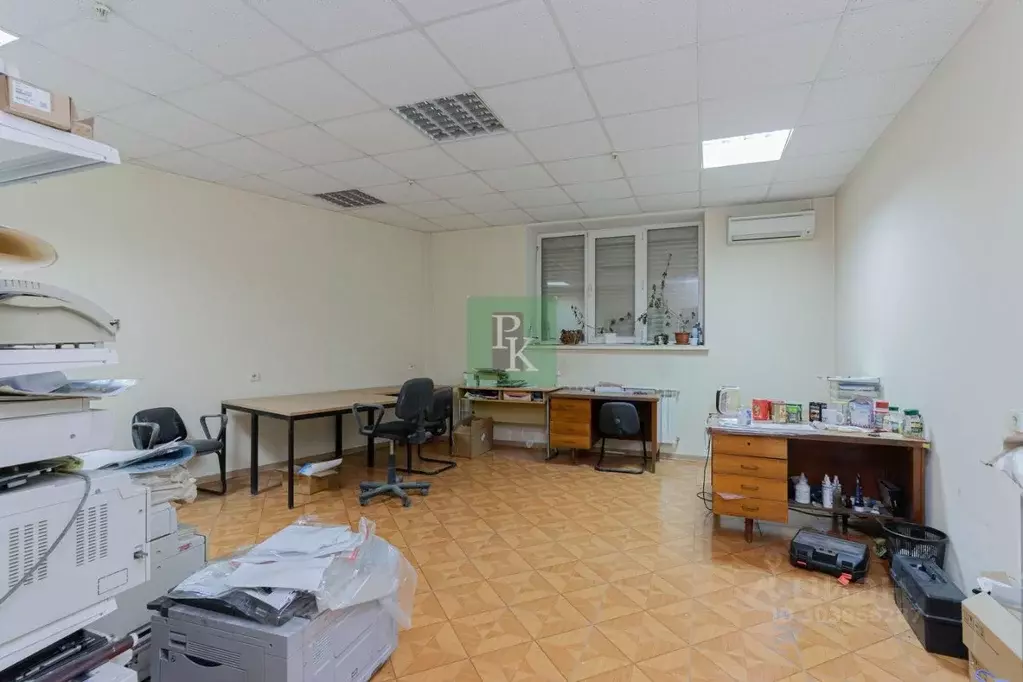 Помещение свободного назначения в Крым, Симферополь ул. Некрасова, 9 ... - Фото 1