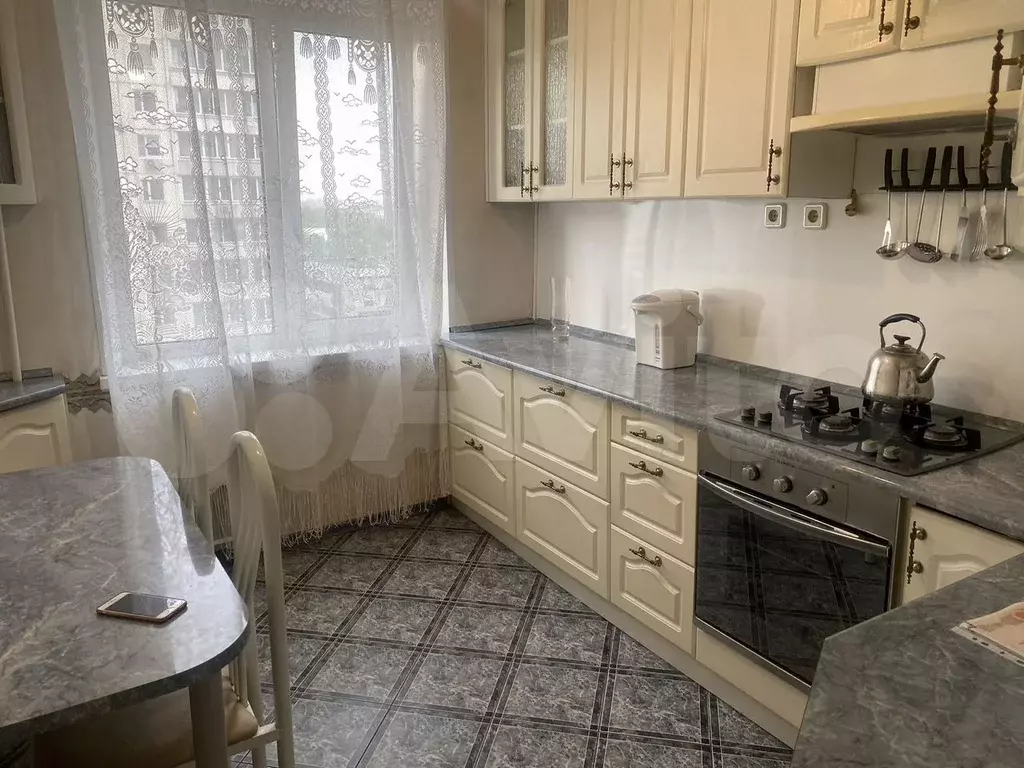 3-к. квартира, 65 м, 10/10 эт. - Фото 0