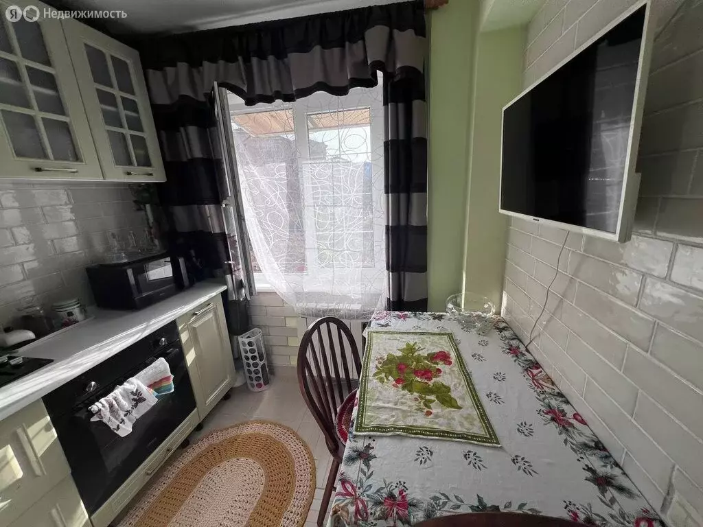 1-комнатная квартира: Лазаревское, переулок Павлова, 12 (30 м) - Фото 1