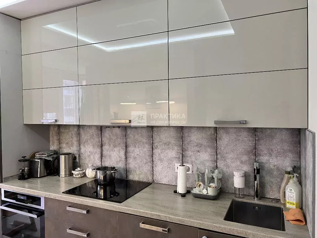 Продается 2-комнатная квартира - Фото 2