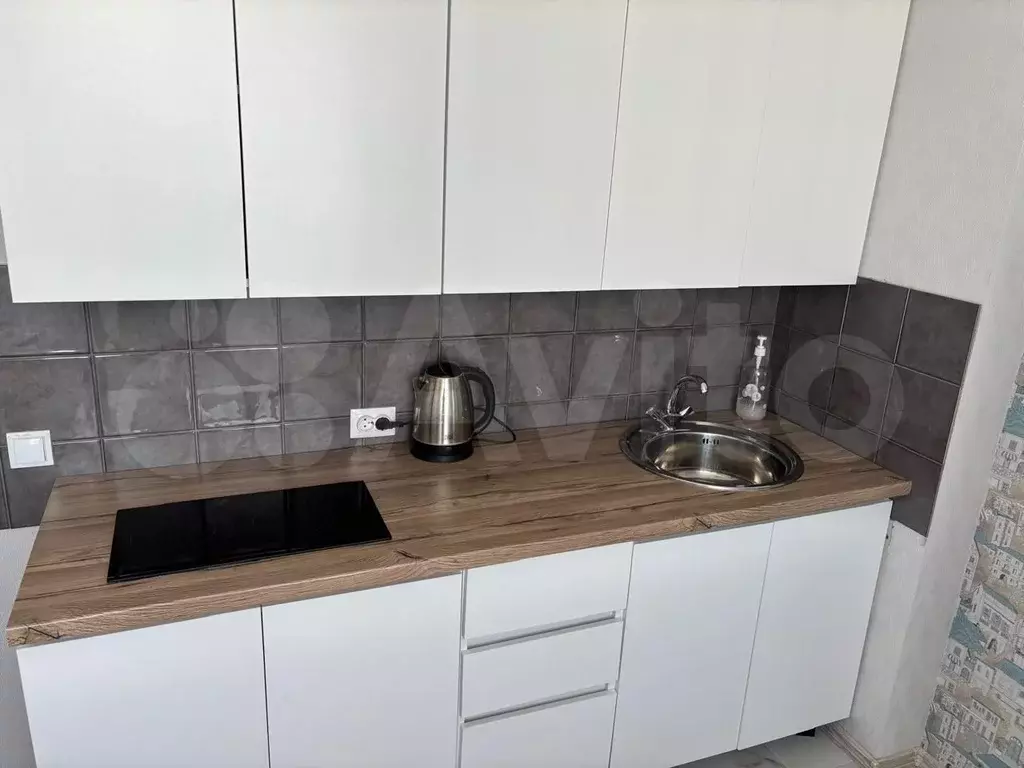 1-к. квартира, 40 м, 9/10 эт. - Фото 0
