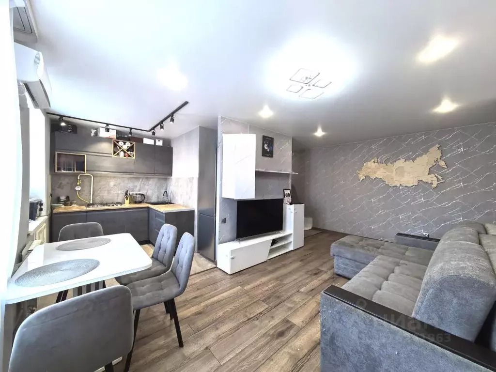 3-к кв. Волгоградская область, Волгоград ул. Остравская, 20 (58.5 м) - Фото 1