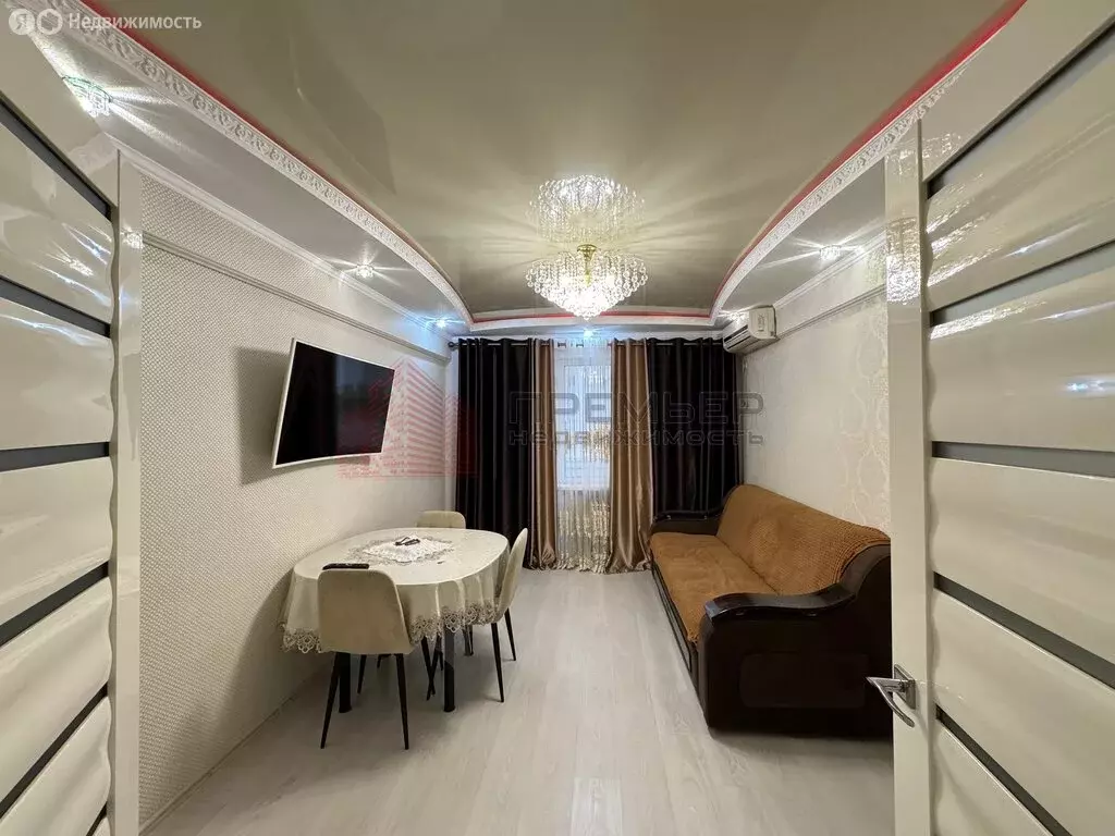 3-комнатная квартира: Волгоград, улица Дзержинского, 41 (56 м) - Фото 2