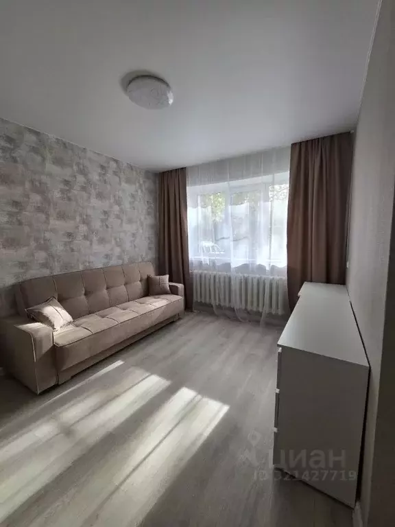 1-к кв. Чувашия, Чебоксары ул. Космонавта Андрияна Григорьевича ... - Фото 0