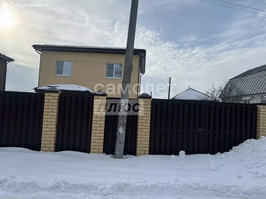 Дом в Липецк, улица Бардина, 45 (150 м) - Фото 1