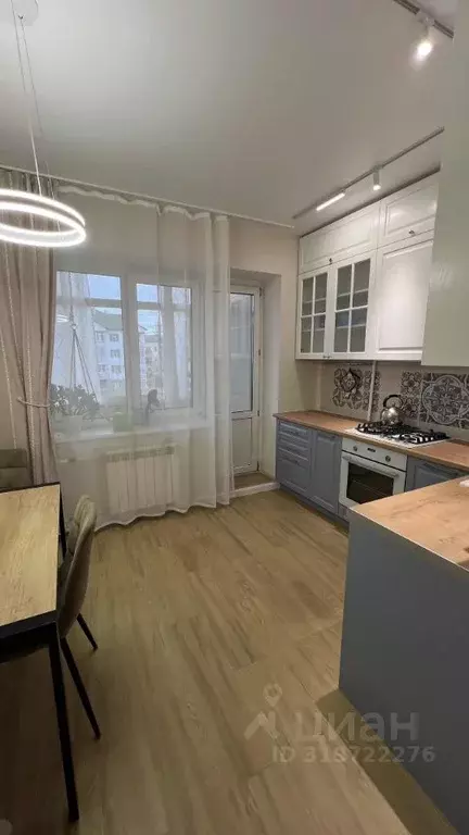 4-к кв. Саха (Якутия), Якутск просп. Ленина, 7/1 (94.0 м) - Фото 0